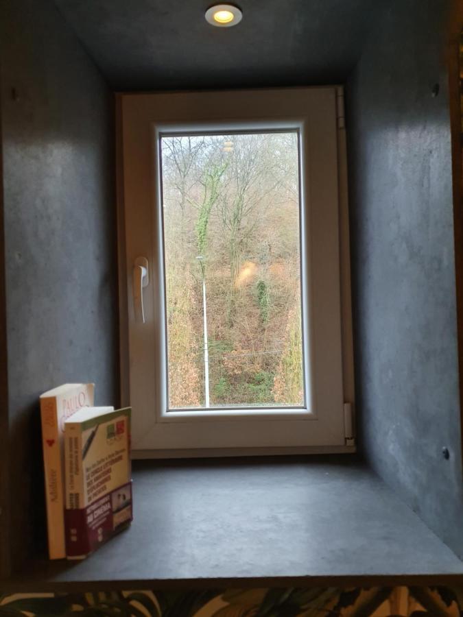 Apartamento Vue Sur Meuse Profondeville Exterior foto